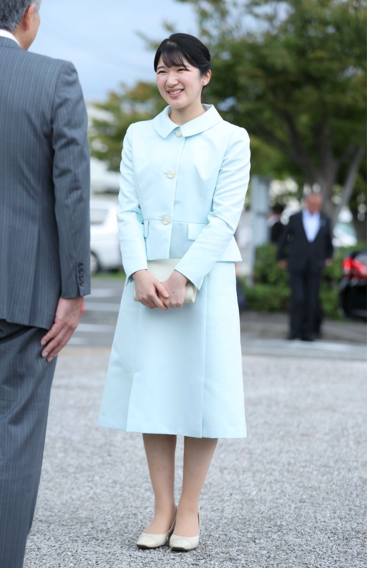 新潟県2日目はフェミニン且つフォーマルな雰囲気で