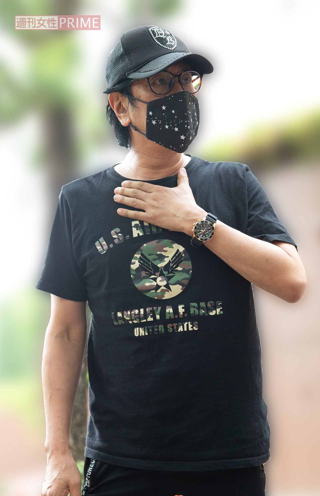 取材に応じる川崎麻世（2021年）