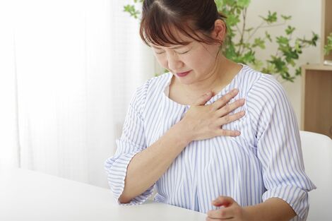 《更年期のための栄養ケア》更年期障害が重い人と軽い人「食事内容に違い」医師が教える“朝食抜き・糖質過多”のリスク