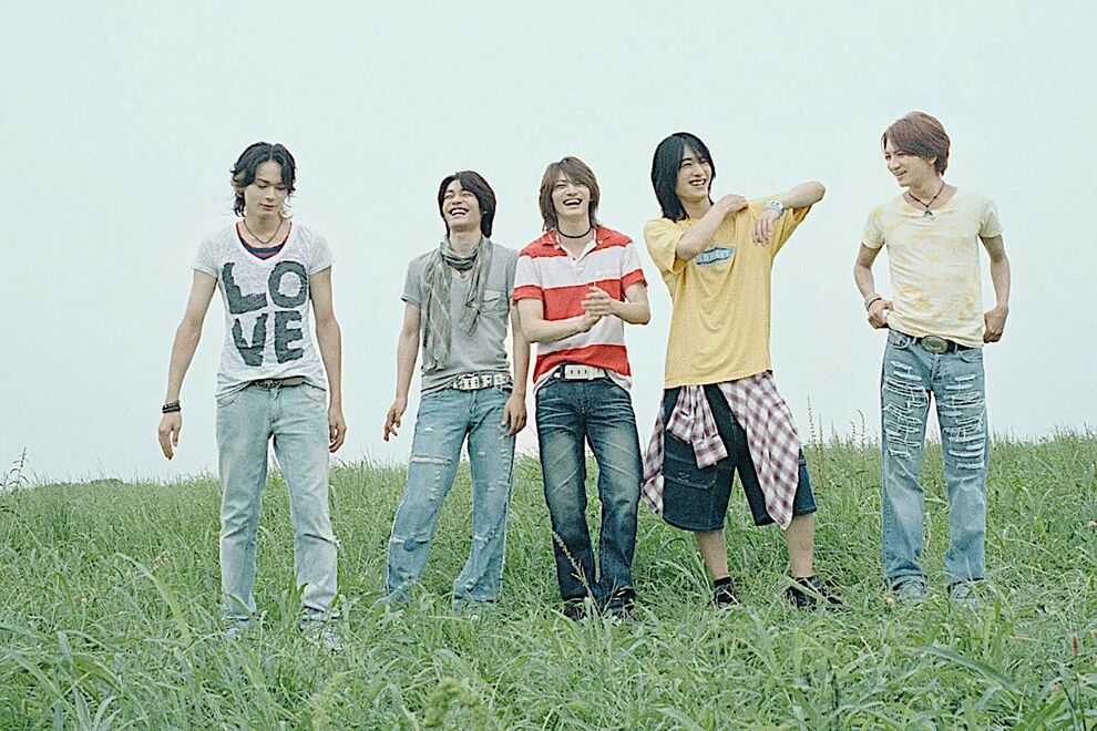 5人組新人ボーイズグループRUNIDRE《嵐に寄せすぎ》公式ビジュアルが物議…「似てると言われれば…」の声