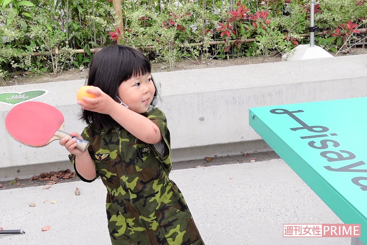 ぽるぽるちゃん、運動神経には自信あり。サーブにハマった“卓球のみゆちゃん”将来はきまりかな!?