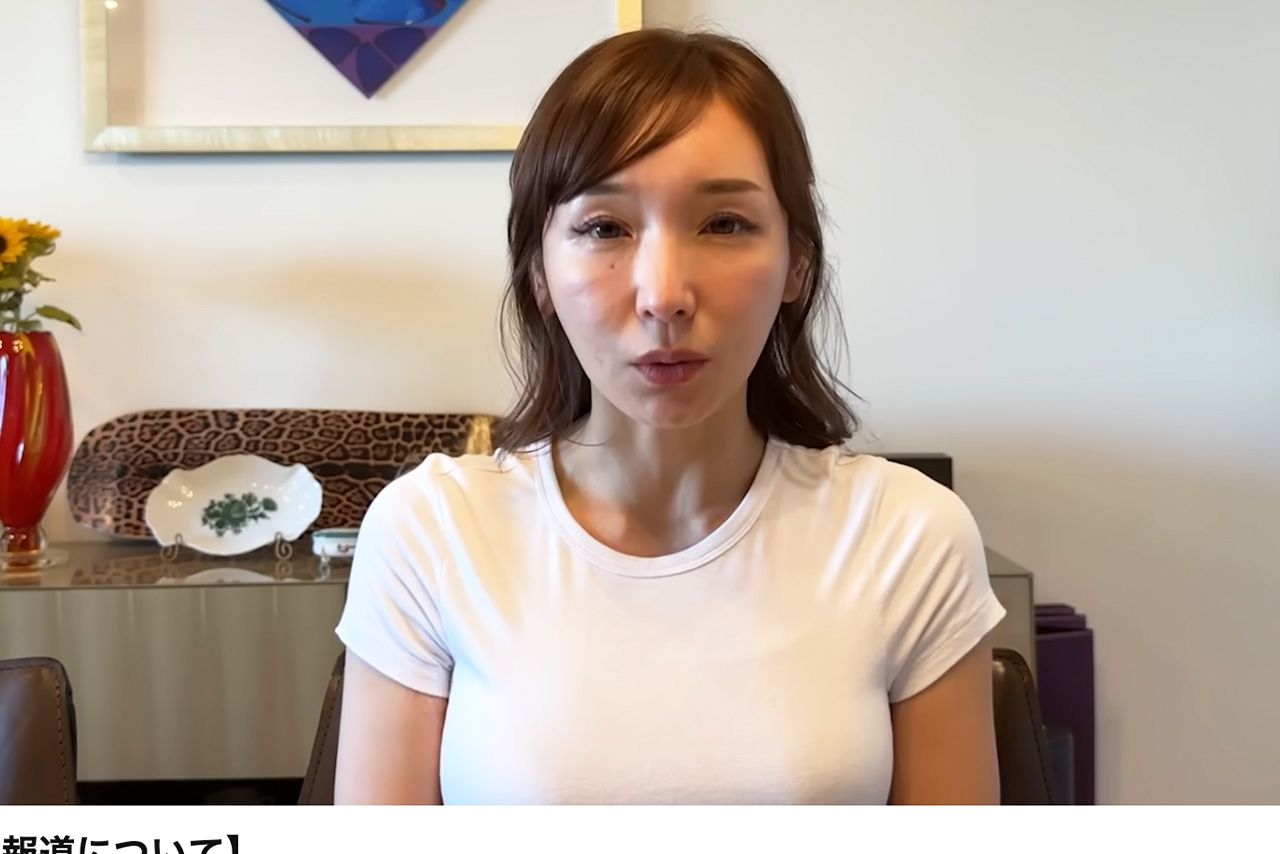 『FLASH』報道に反論する加護亜依（公式YouTubeより）