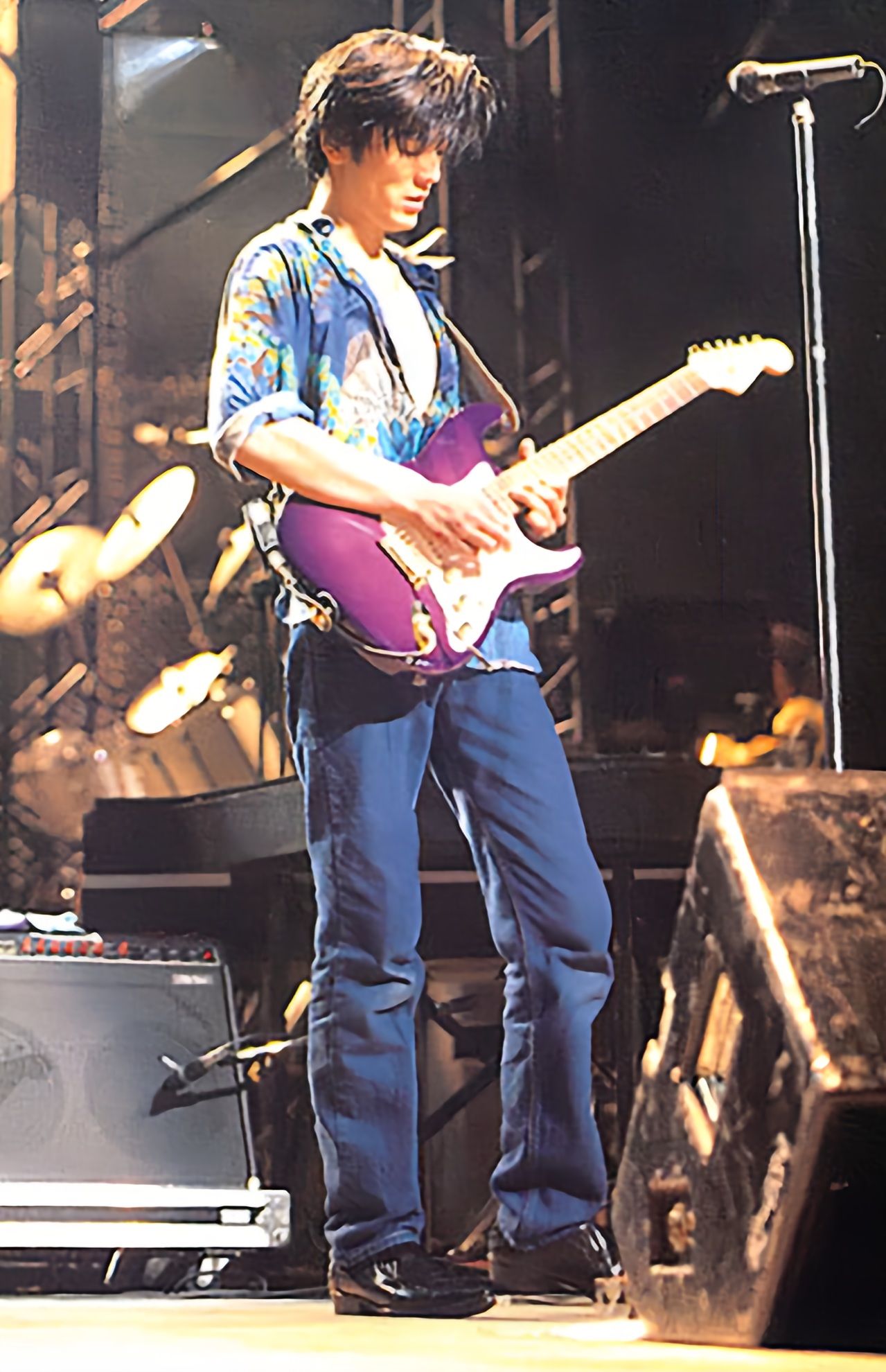 尾崎お気に入りの『P-PROJECT』というモデルのギター（尾崎豊展インスタグラムより）