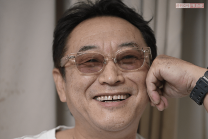 '85年12月24日のバンド最後の日のことを聞いてみると、「あまり覚えていないんですよ。メンバーたちでたくさん飲んだと思うんだけど（笑）」撮影／渡邉智裕