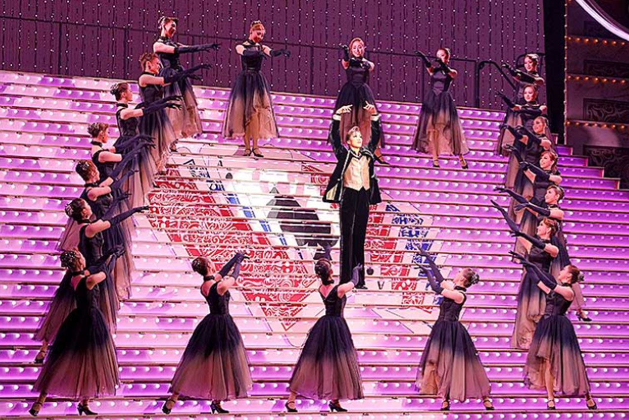 宝塚歌劇団公式HPより