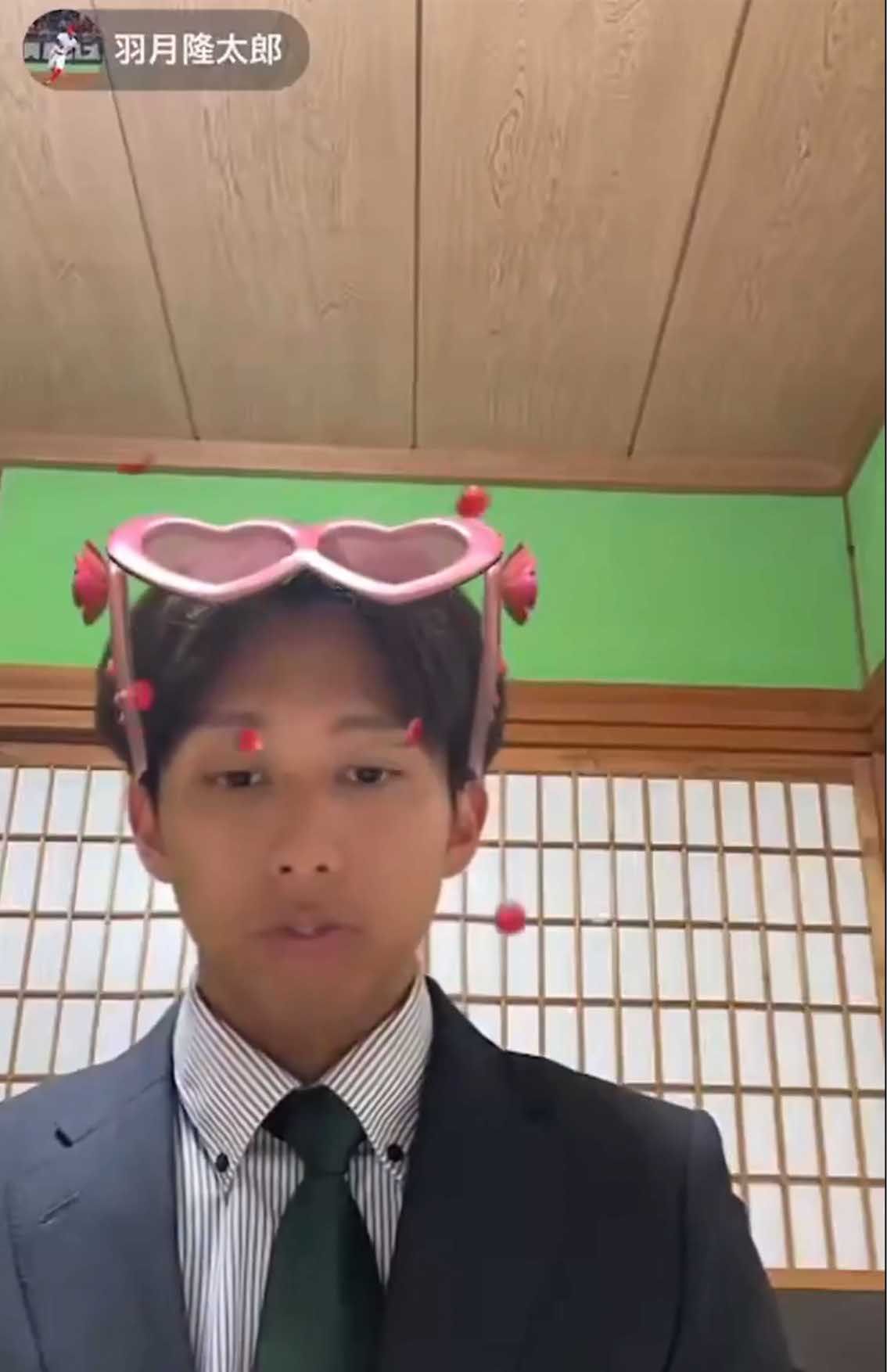 元広島カープ・羽月隆太郎の謝罪生配信。視聴者に“ギフト”で遊ばれまくり放送事故状態に（本人のTikTokより）