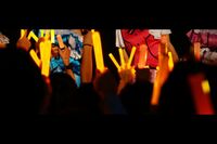 性行為の見返りはグループのセンターだった！「週4回の夜這いに怯えて…」13歳から5年間強要された女性が涙…