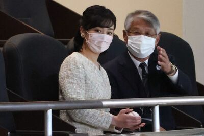 全国高校女子公式野球選抜大会の決勝戦を観戦された佳子さま（'23年4月2日）