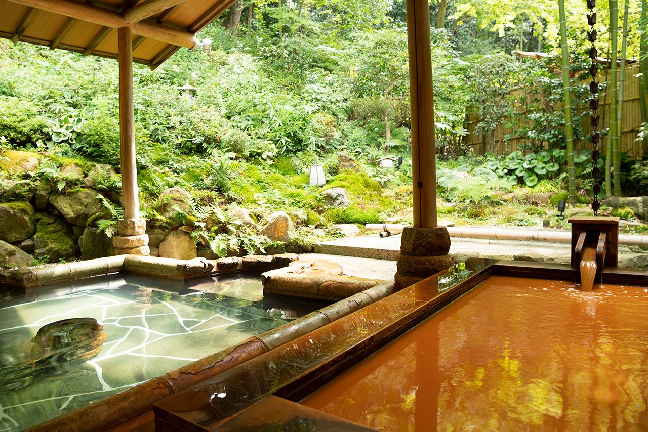 有馬温泉・宿泊施設利用優待券（1万円相当）