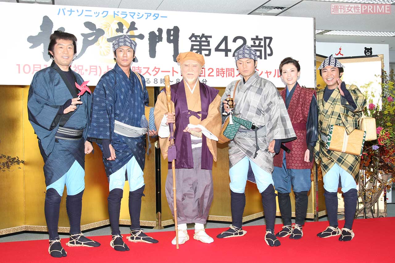 水戸黄門第42部では助さん役を務めた東幹久（2010年9月の制作発表で）