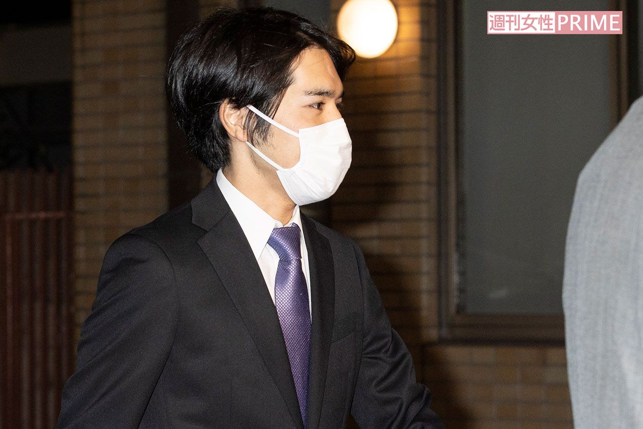 小室佳代さんの元婚約者と話し合うため法律事務所に向かう小室圭さん（'21年11月12日）