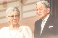 上皇さまお倒れに！美智子さまもがん手術後経過など心配な2度のお引越し