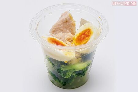 ブロッコリーチキンエッグ　撮影／山田智絵