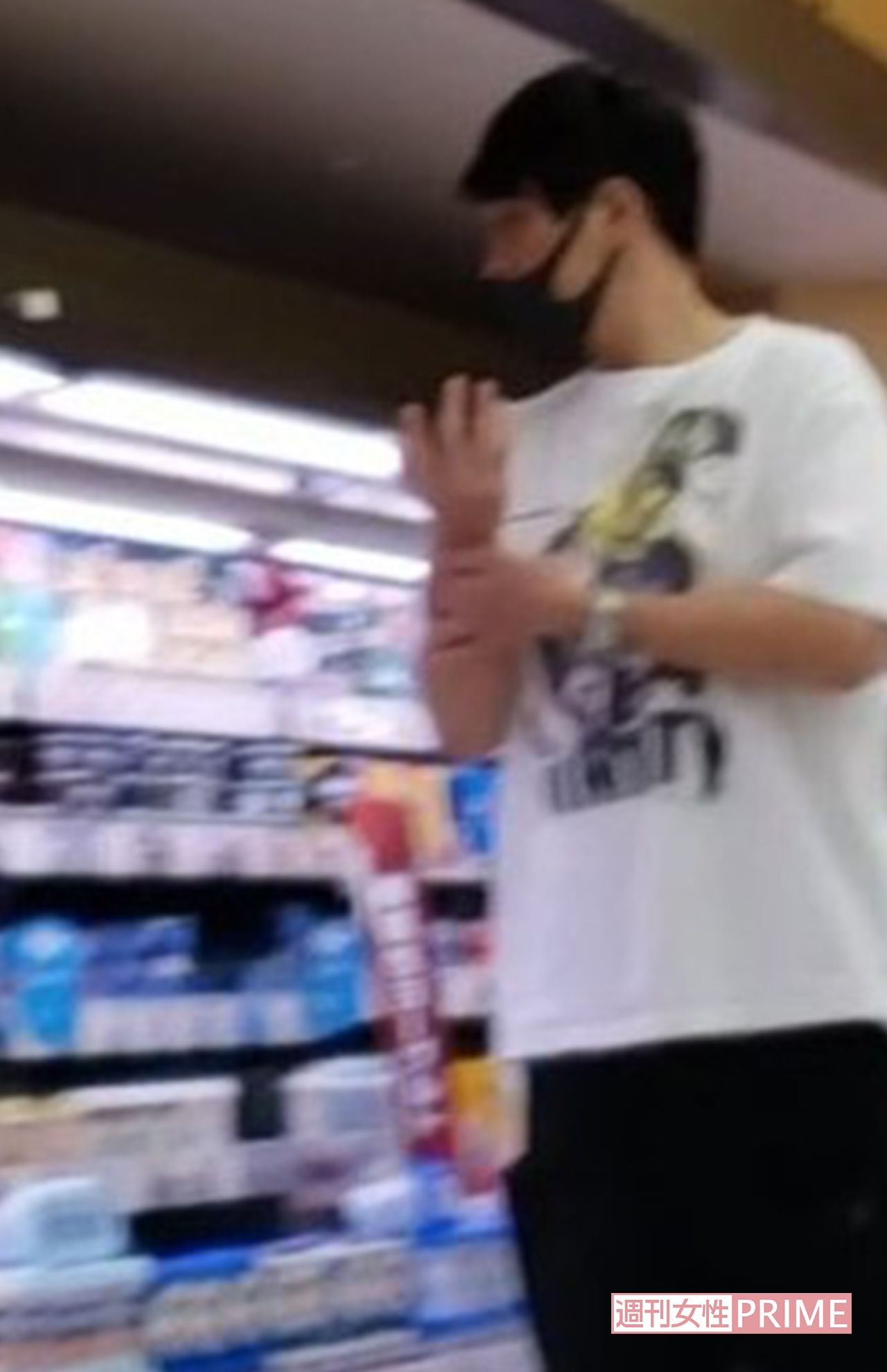 都内のスーパーマーケットで目撃された古坂大魔王