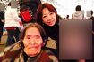 娘さんと車イスの母親を旅行に連れて行ったことも。「いつも私を応援してくれる母でした。このとき母の頭が臭かったのもいい思い出(笑)」(写真/本人提供)