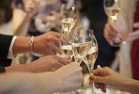 ジャニーズ、スポーツ選手と飲んでお小遣い稼ぎ♪ 魅惑の「ギャラ飲み」の実態