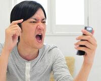 「告発したの?」「寝取った」誤変換から生まれたおバカメール