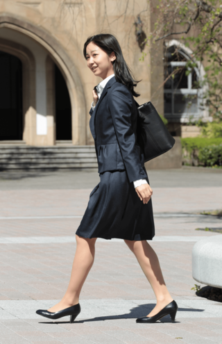 18歳のとき、学習院大学文学部に進学した佳子さま。入学式に先立ち取材に応じた（2013年4月8日）