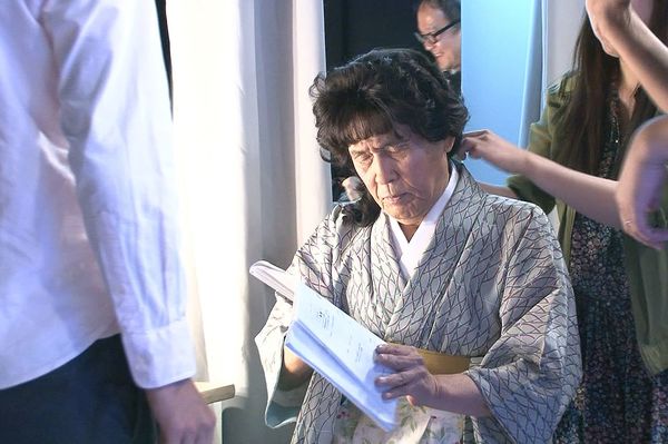 『WeLoveTelevision?』より。突然、降板となった田中美佐子の代わりにお母さん役を演じた