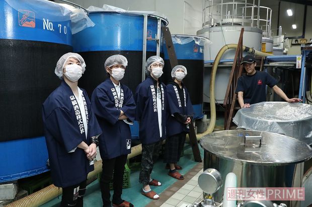 後ろのタンクに描かれた赤とんぼマークは、泉橋酒造のシンボル