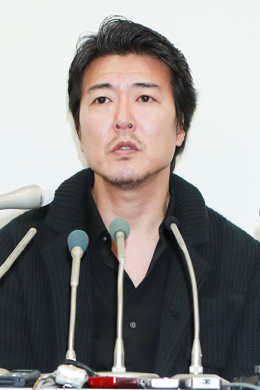 '18年に会見を開いて不倫を認めた豊原功補。「妻とは3年前から別居状態」と語っていた