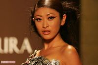 山田優が弟・親太朗と“賃料60万円”「一軒家カフェ」をオープンさせていた！