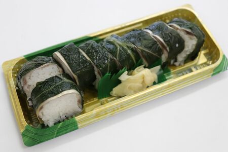 絶品名物のめはりさんま寿司