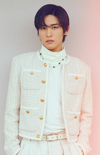 舞と航空学校で同期になる柏木弘明（目黒 蓮/Snow Man）