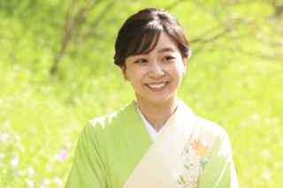 園遊会に出席した佳子さまは、艶やかな振り袖姿でも出席者らを魅了（2025年4月22日）