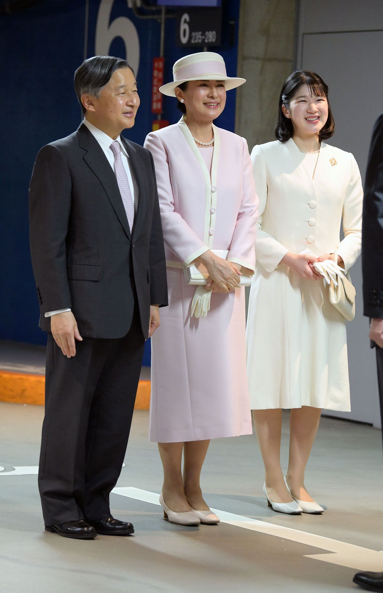 4月21日、天皇ご一家はおそろいで「第41回世界獣医師会大会」に出席された