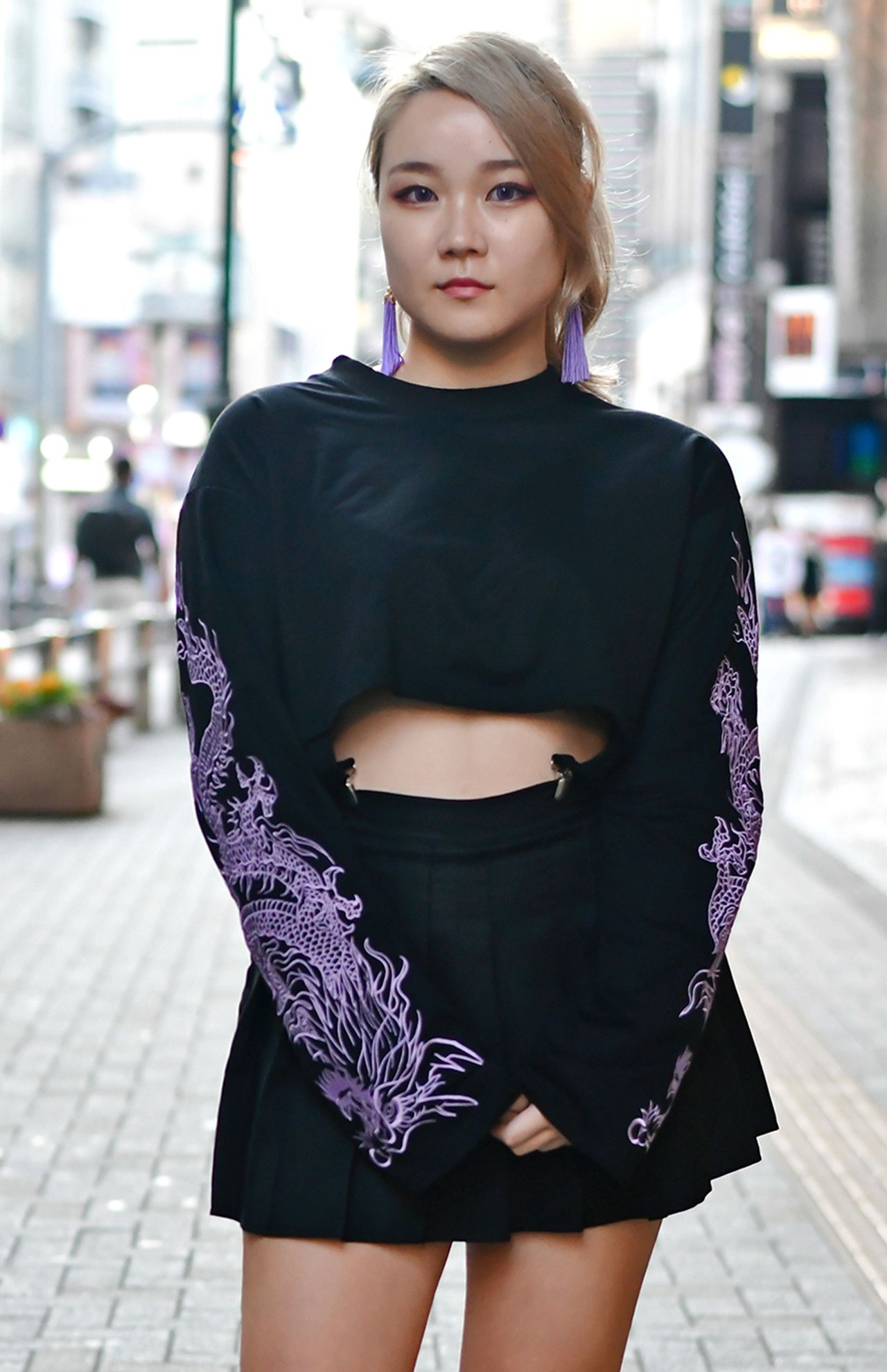 トレンドを押さえたファッションを楽しむ若者たちの姿（写真提供／日本ファッション協会）