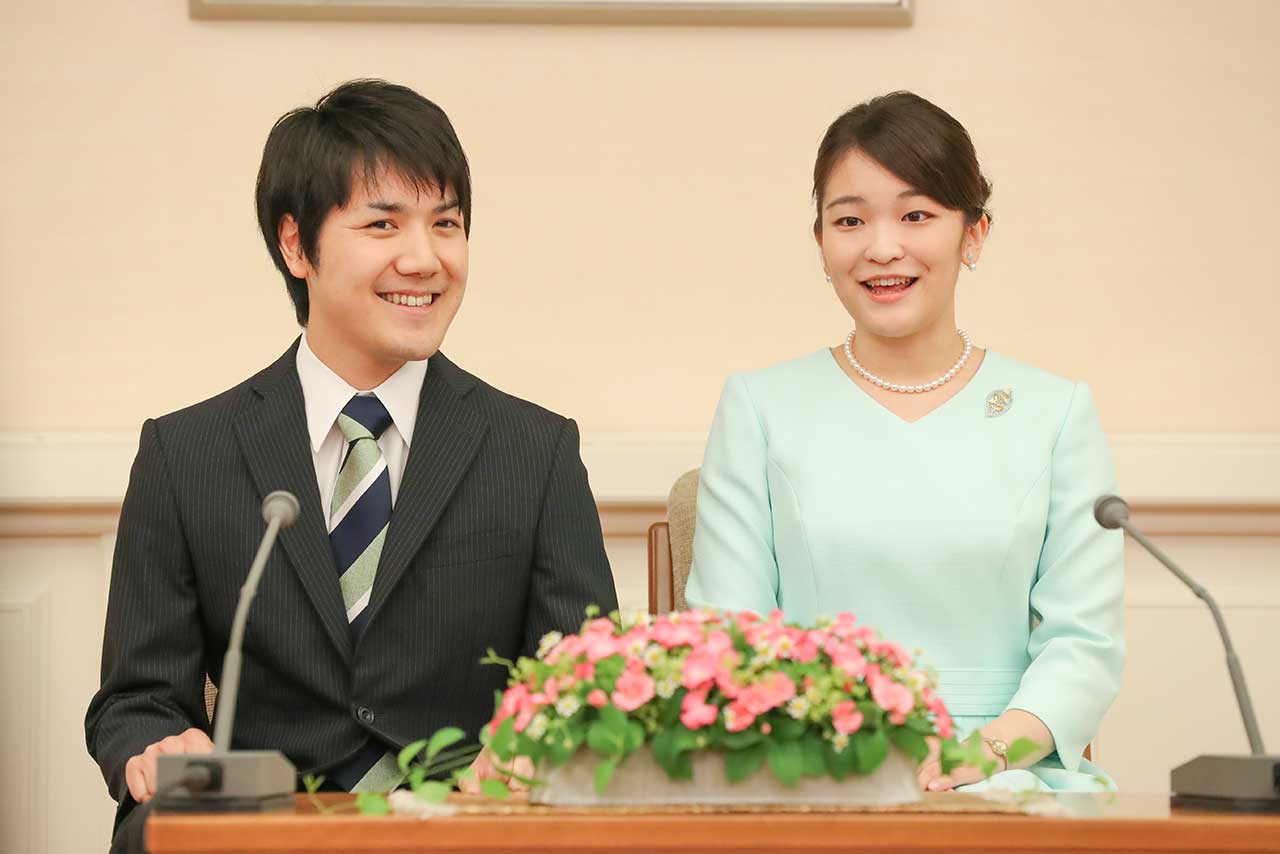 公では最後のツーショットになった'17年9月の婚約内定会見。現在もおふたりは頻繁に連絡をとっているという