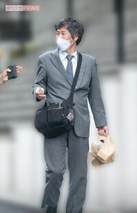 囲碁の仕事を終えて帰宅する父・宮沢吾朗九段に、さかなクンのことを聞くと