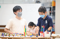 小学生が仕事を学ぶ「探究学習塾」“ドリルや問題集”から“職業を擬似体験”へ、新時代の塾に潜入！