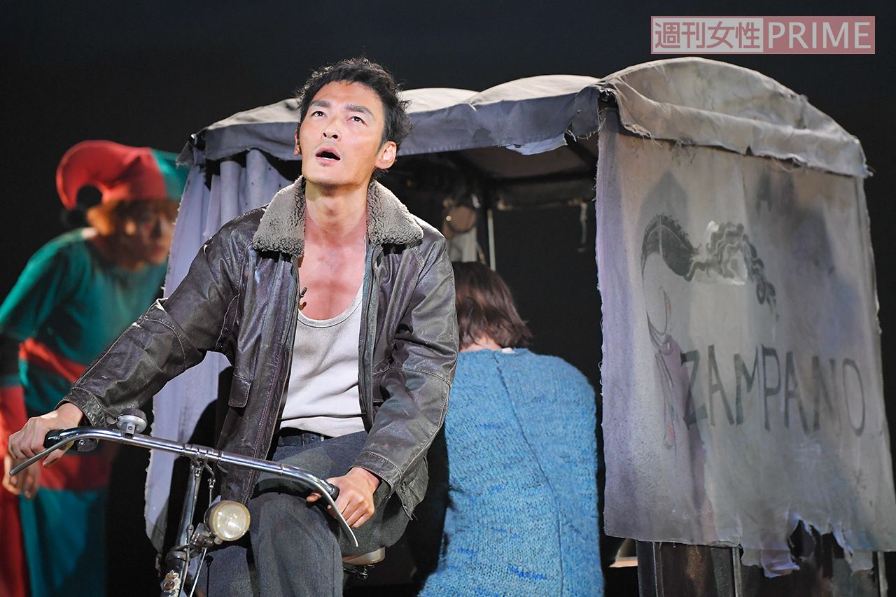 日生劇場に立つのは初。「立ってみると全然、景色が違う。この役を一生懸命やれば、いい年越しができると思っているので、とにかく今は集中したい！」撮影／渡邉智裕