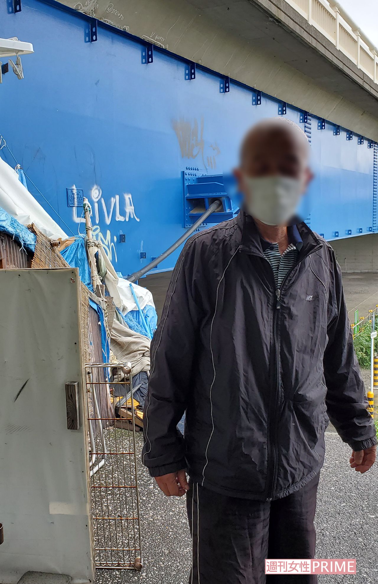 笑顔で取材の応じるCさんの素顔