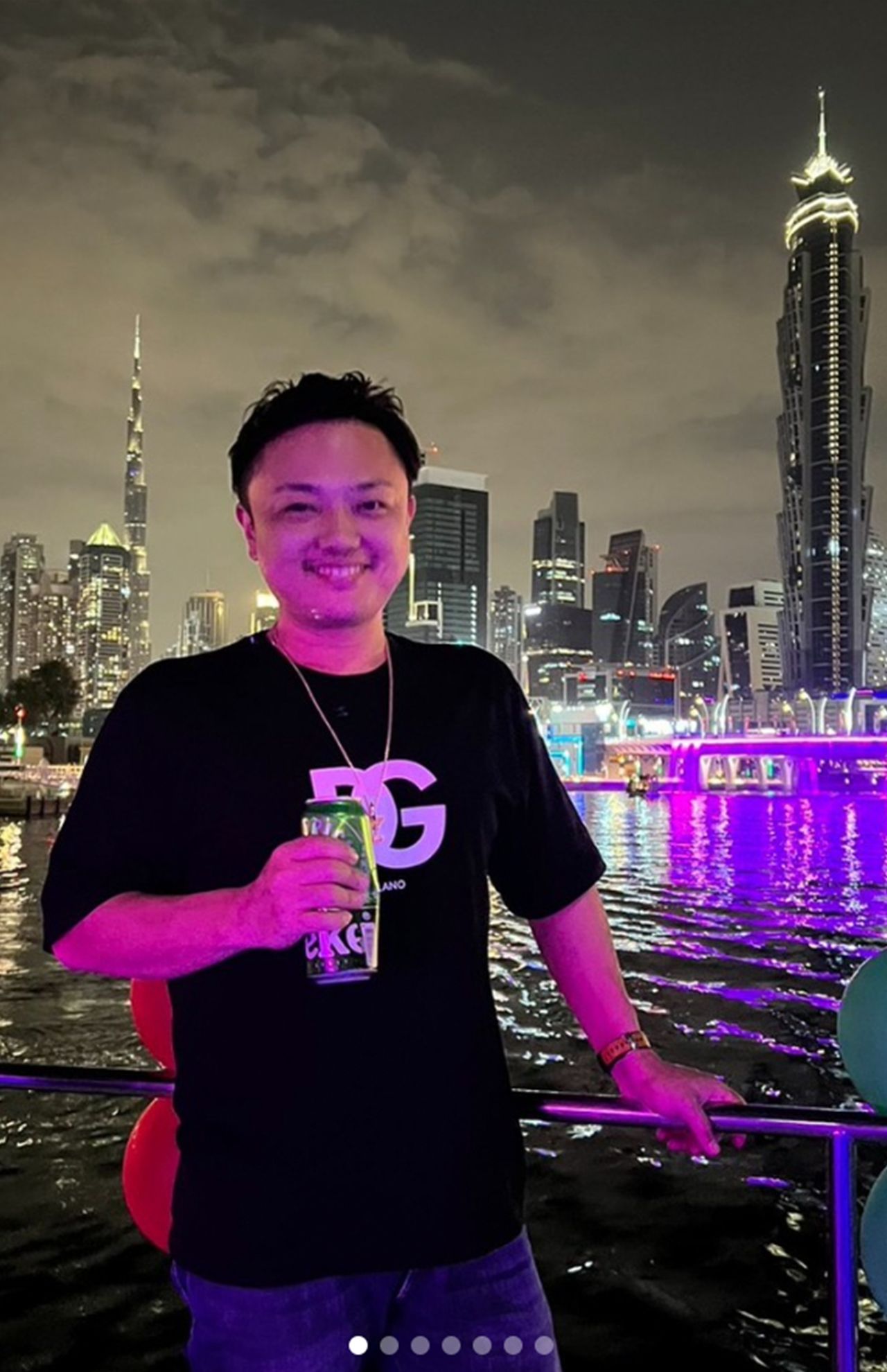 インスタにアップしたドバイ生活（与沢翼氏のインスタグラムより）