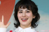 ホラン千秋「持ち上げ記事にうんざりしてるけど…」『Nスタ』卒業後、金髪姿にイメチェンで絶賛！活かされ…