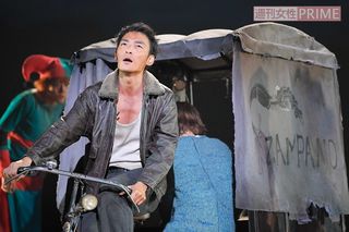 日生劇場に立つのは初。「立ってみると全然、景色が違う。この役を一生懸命やれば、いい年越しができると思っているので、とにかく今は集中したい！」撮影／渡邉智裕