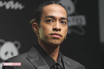 Aぇ!groupの草間リチャード敬太逮捕でドラッグストアは広告POPを“顔隠し”、蒸し返された「Snow Manモス事…