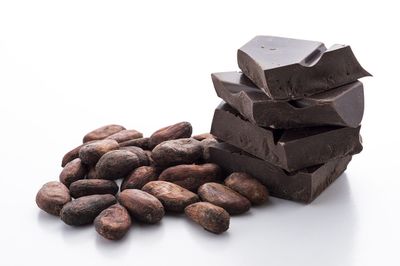 3かけらのチョコレートが心臓病・脳卒中を救う、知られざる健康効果