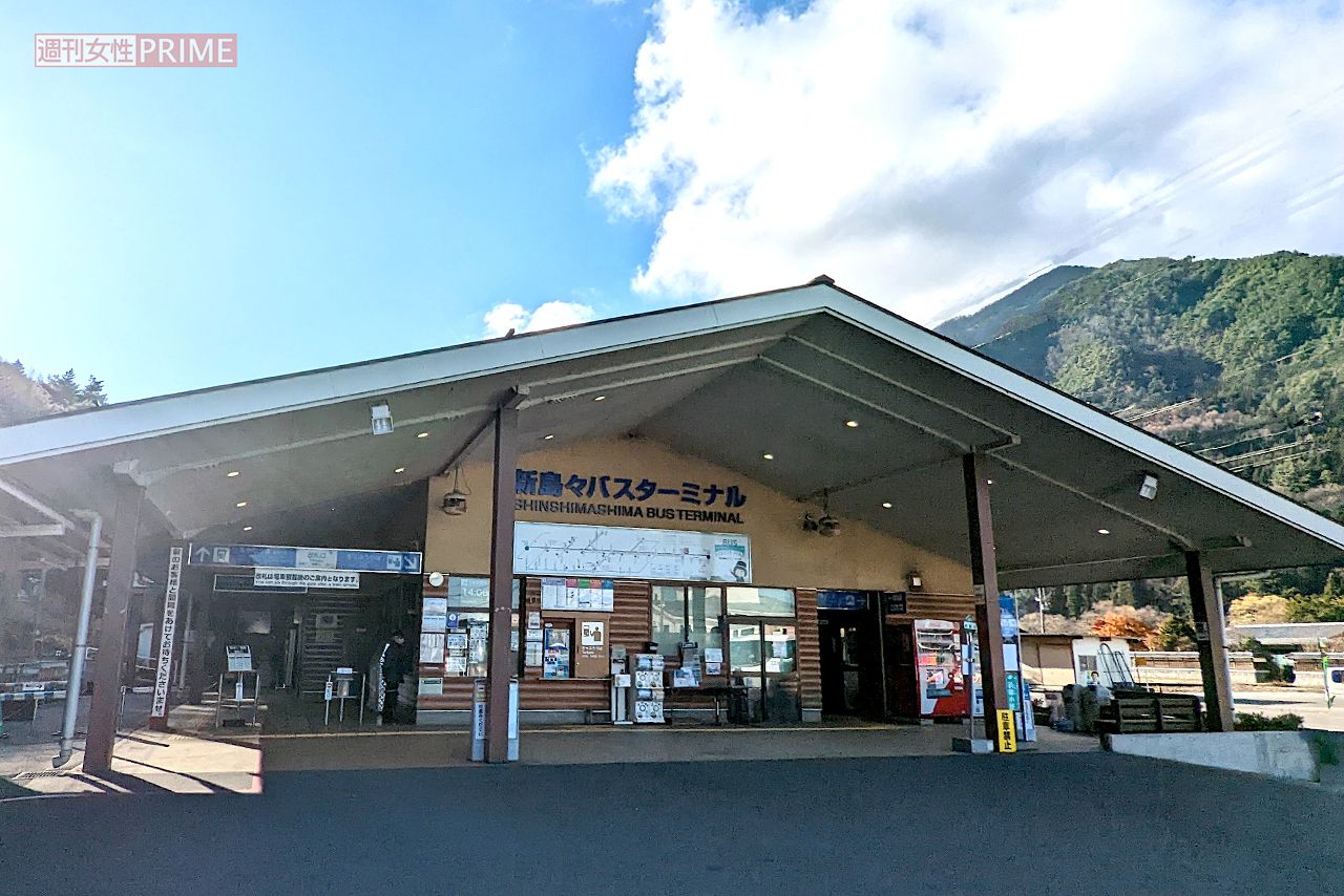 上高地へのバスが出ている長野県・新島々バスターミナル　撮影／編集部