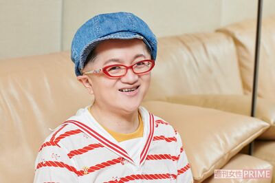 インタビュー中、笑顔で受け答えしてくれた米良美一