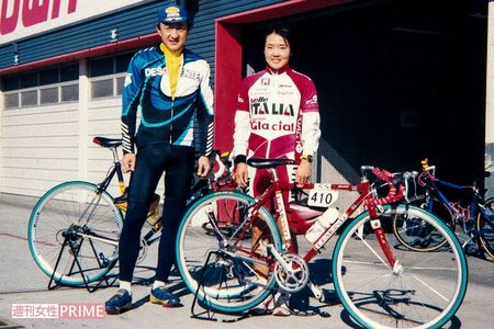 1999年、茂木100キロ「サイクルマラソン」に夫・繁男さんと参加。初めて買ったロードレーサーに乗って