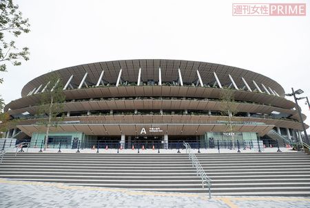 デザインの白紙撤回、見直し案ができるも着工が1年以上遅れた新国立競技場も完成したが、評判は……