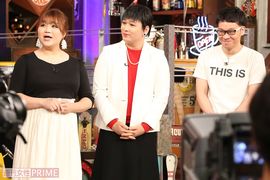 Mr.シャチホコ、THISIS岡下（THIS　ISパン）と、ゲストの松坂桃李＆浜辺美波がボイスキャストを担当した映画『HELLOWORLD』の告知を兼ね、得意のモノマネでアテレコに挑戦するが……。　撮影／坂本利幸