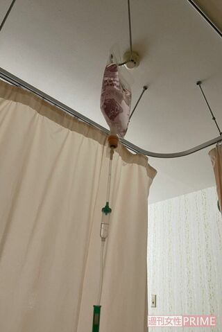 「手術から丸一日。経過は順調だそうです」と病室からツイート