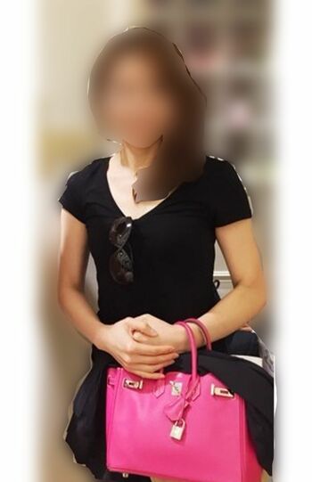 藪本雅巳容疑者の愛人とされる元タカラジェンヌのA子さん