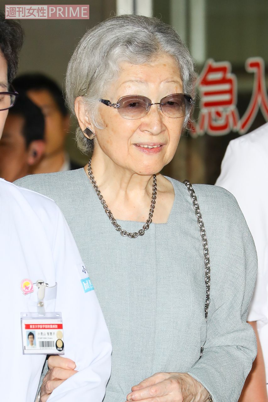 乳がんの手術から2日後の9月10日に東大病院から退院された美智子さま