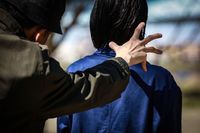 “運命の恋” だと錯覚して女性につきまとい、「本物のストーカー加害者」の告白